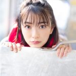 小島梨里杏1st写真集 「半透明」メイキング映像を公開！飾らぬ笑顔と真剣な眼差しの対比に注目！！