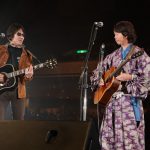 【ライブレポート】真心ブラザーズ、J-WAVE・トーキョーギタージャンボリーで名曲『サマーヌード』を熱唱！＜30th J-WAVE TOKYO GUITAR JAMBOREE＞