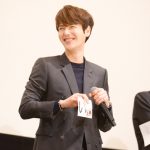 SUPERNOVA・ユナク、エア壁ドン披露に照れ「カッコつけて帰ろうと思ってたのに」！『L♡DK』舞台挨拶に登場！