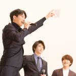 SUPERNOVA・ユナク、エア壁ドン披露に照れ「カッコつけて帰ろうと思ってたのに」！『L♡DK』舞台挨拶に登場！