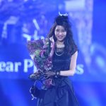 ９頭身モデル朝比奈彩がVICKYステージトップバッターで登場！＜神戸コレクション 2019 SPRING/SUMMER-ガールズフェスティバル-＞