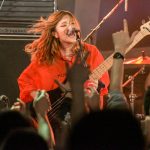ガールズロックバンド革命がCALDERA SONIC(カルデラソニック)のステージに登場！力強いサウンドで魅了！！