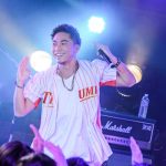 TRUMPがCALDERA SONIC(カルデラソニック)のオープニングアクトに登場！有名CMソング熱唱で会場を掻き立てる！