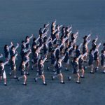 ラストアイドル、学校一棟のロケーションで52人がサバイブする「大人サバイバー」MUSIC VIDEOが公開！