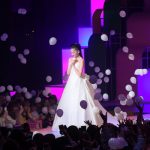 河北麻友子、涙のViVi卒業セレモニー！「自信が持てたのはViViのおかげ」＜ViVi Night in TOKYO2019＞