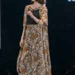 中条あやみ、河北麻友子らが2ndステージの先陣を切って登場！＜TGC 2019 S/S＞