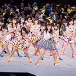 指原莉乃、『愛しきナターシャ』を森保まどか、松岡菜摘と共に熱唱！＜指原莉乃 卒業コンサート＞