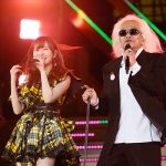 ダウンタウン・松本人志、指原莉乃卒コンに内田裕也のコスプレで登場!?『シェキナベイベー』をデュエット!!<指原莉乃 卒業コンサート>