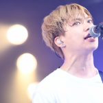 【ライブレポート】04 Limited Sazabysが熱気あふれる演奏を披露！SKY STAGEを盛り上げる。＜JAPAN JAM 2019＞