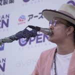 平井 大、サンセットの海辺にてスペシャルアコースティックライブを実施！