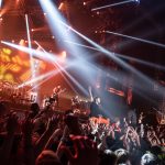 【ライブレポート】UVERworldがSTAR STAGEに登場！熱狂が渦巻く圧巻のパフォーマンスで魅了する！＜VIVA LA ROCK 2019＞