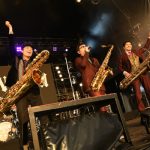 【ライブレポート】東京スカパラダイスオーケストラのステージに、さかなクンが登場！ SKY STAGEで豪華セッションを披露！＜JAPAN JAM 2019＞