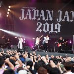 【ライブレポート】miwaが夕暮れのLOTUS STAGEに登場。バラードを封印し、とことんアゲアゲの曲で連休最終日を盛り上げる！＜JAPAN JAM 2019＞