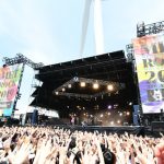 【ライブレポート】ヤバイTシャツ屋さんが「メトロック 2019」の2日目にトップバッターで参戦。朝一番から鉄板ソングの応酬でオーディエンスの目を覚まさせる