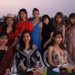 【動画】島袋聖南、黒木ひかりらがナイトプールで“令和初”の夏を先取り！