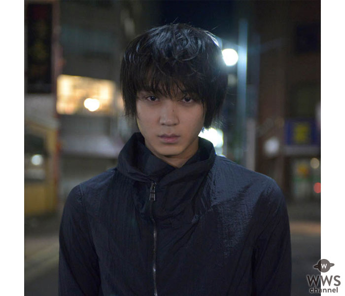 俳優・磯村勇斗がドラマ『TWO WEEKS』で初の殺し屋に！三浦春馬との共演に「肉体的にも精神的にもダメージを…」