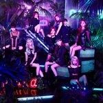 TWICE、太陽と月の異なるコンセプト2曲のMVを同時解禁！