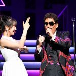 鈴木雅之の全国ツアーに布袋寅泰や女優の伊原六花がサプライズゲスト出演！さらに古希ソウル宣言とともに完全復活！！