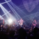 【ライブレポート】ストレイテナー・ホリエアツシ、誕生日にフジファブリックからサプライズ！＜ROCK AX Vol.3＞