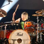 【ライブレポート】ストレイテナー・ホリエアツシ、誕生日にフジファブリックからサプライズ！＜ROCK AX Vol.3＞