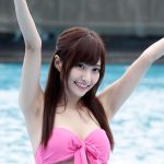 【動画】可愛いすぎるグラドル・花咲れあが西武園プール撮影会に登場！