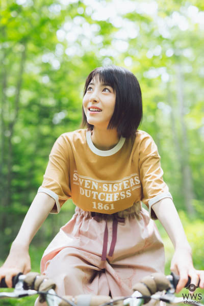 浜辺美波、10代最後の誕生日に美麗ショット満載のカレンダーブック発売決定！