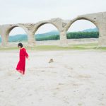 浜辺美波、10代最後の誕生日に美麗ショット満載のカレンダーブック発売決定！