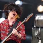 【ライブレポート】[ALEXANDROS]がGRASS STAGEに登場！最高にロックなパフォーマンスで魅了する！＜ROCK IN JAPAN FESTIVAL 2019＞