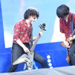【ライブレポート】[ALEXANDROS]がGRASS STAGEに登場！最高にロックなパフォーマンスで魅了する！＜ROCK IN JAPAN FESTIVAL 2019＞