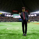 橋本裕太、4万人の前で国家独唱！