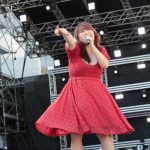 りんごちゃんが「a-nation 2019」大阪公演に赤いドレス姿で登場！＜a-nation 2019＞