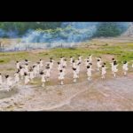 ラストアイドル、akane振付による史上最高難度の泥まみれのダンスパフォーマンスに注目！「青春トレイン」ミュージックビデオが公開！