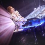 YOSHIKI、史上最強のプレミアムディナーショーが感動のフィナーレ！右手靭帯を損傷しながらも自身過去最多１２公演を見事完走！