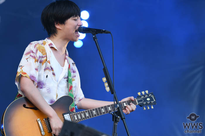 【ライブレポート】クリープハイプが、爽やかな真夏の空の下で『HE IS MINE』など全10曲を披露！〈ROCK IN JAPAN FESTIVAL 2019〉