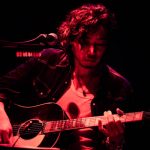 斉藤和義、2年ぶりの弾き語りツアーの東京公演をWOWOWで放送