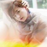 伊藤千晃、初のアルバム『Be』のジャケット写真をファンクラブツアー最終公演で解禁