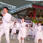 ラストアイドル、7thシングル『青春トレイン』発売記念イベントを開催！NON STYLE石田明がサプライズ出演でリアル「石田を探せ」が実現！