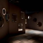 米津玄師、大泉洋主演ドラマ楽曲のMVを鏡の中で体験！