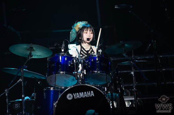 まねきケチャ4周年記念公演『4周年だよ！まねきケチャ』開催！ 晩夏の舞浜に響き渡った生歌主義