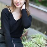 竹内舞がクールな表情で登場！「目標は武道館でライブをすること。女優としても確立していきたい。」