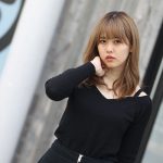竹内舞がクールな表情で登場！「目標は武道館でライブをすること。女優としても確立していきたい。」
