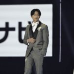 新田真剣佑が、気品溢れるタキシードTGCのランウェイに登場！＜東京ガールズコレクション(TOKYO GIRLS COLLECTION)2019 A/W＞