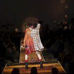 Chara、デビュー28周年記念日にガーリーなステージングで魅了