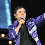 【ライブレポート】岡村隆史、「オールナイトニッポン歌謡祭」で横浜アリーナをトロッコで大熱唱！