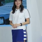 【東京モーターショー2019】美しすぎるコンパニオン・東雲かんながカーメイト（CARMATE）ブースを盛り上げる！360度VRドライブは迫力満点！