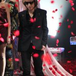X JAPAN・YOSHIKIが名曲『ROSA』に合わせてピアノ演奏を披露！着物ブランド「YOSHIKIMONO」ファッションショー開催！＜Rakuten Fashion Week TOKYO 2020 S/S＞