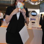 【写真特集】神尾美月、安藤まいら美人コンパニオンがクールな衣装で登場！CEATEC 2019 タイコエレクトロニクスジャパンを盛り上げる！