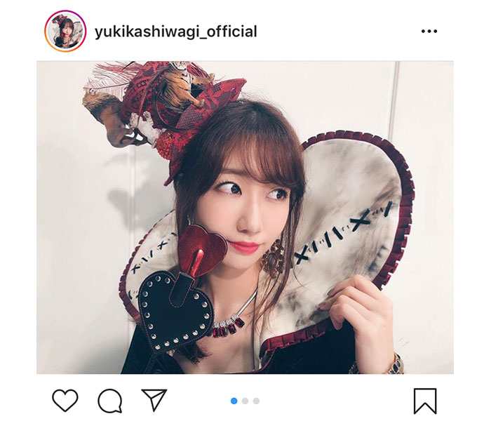 AKB48・柏木由紀、ハロウィン仮装は「猛獣使いの女王」！「一生お仕えします!!」とファン歓喜