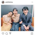 大島優子が戸田恵梨香、林遣都と朝ドラ『スカーレット』集合カット公開！「3人の登場楽しみにしてますー！」