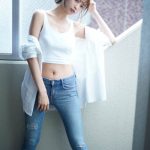 早瀬あや、豊満バスト全開の『B.L.T.』のアザーカット公開！